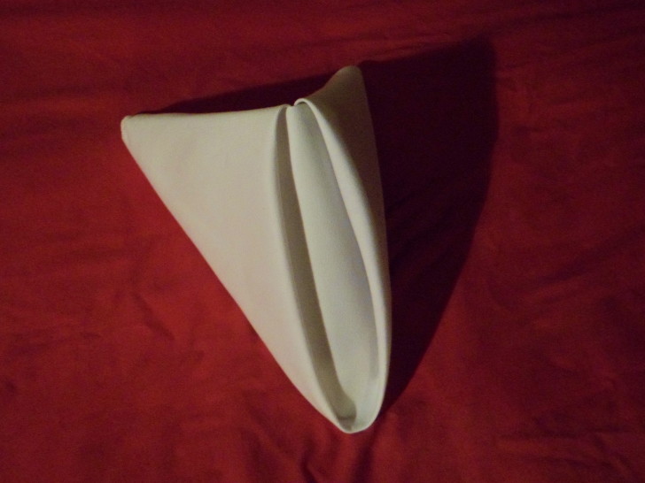 Folded Napkin Pyramid Fold